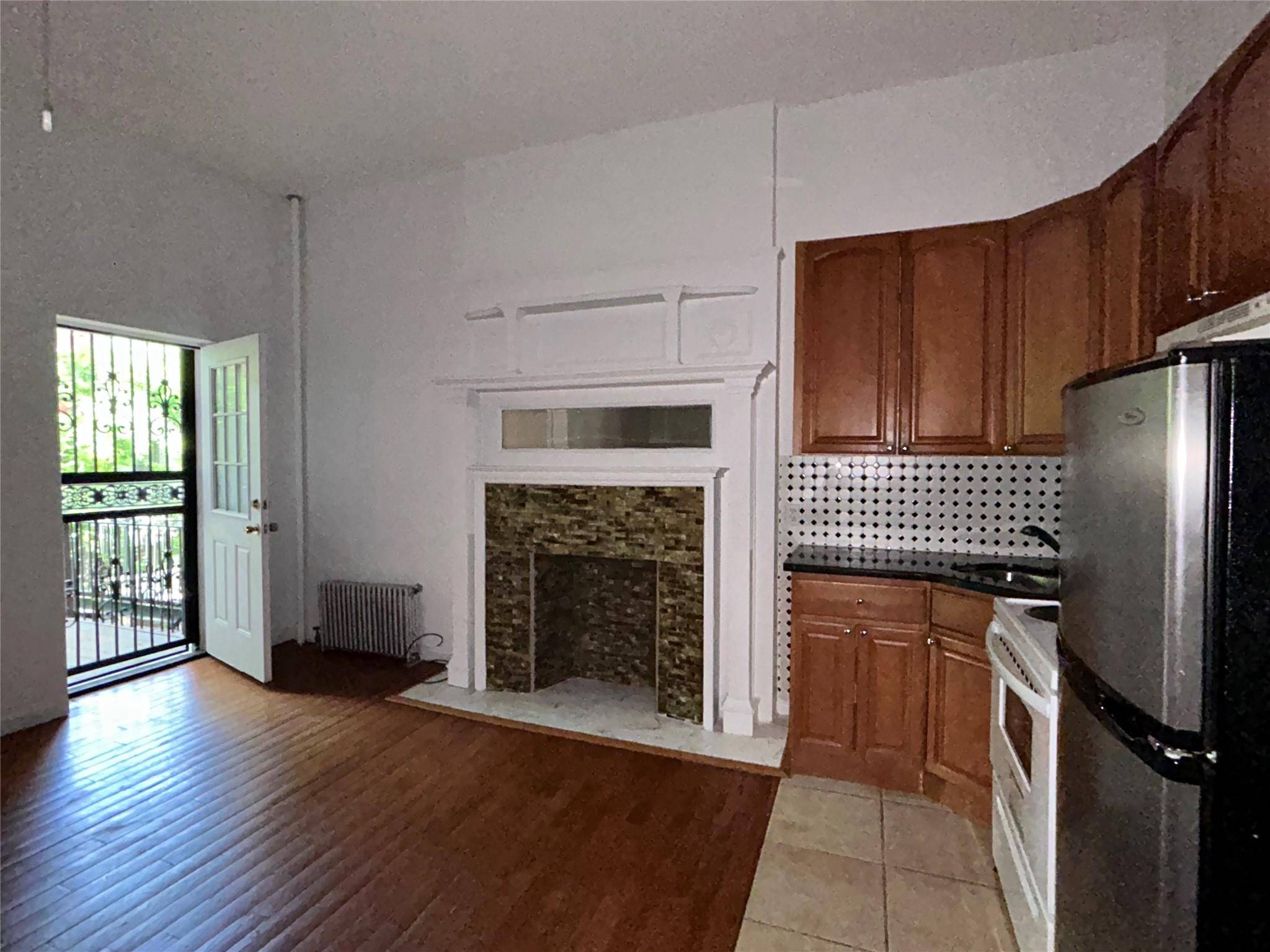 New York (manhattan), NY 10030,250 W 137th ST