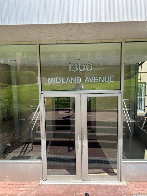 Bronxville, NY 10701,1300 Midland AVE #C76