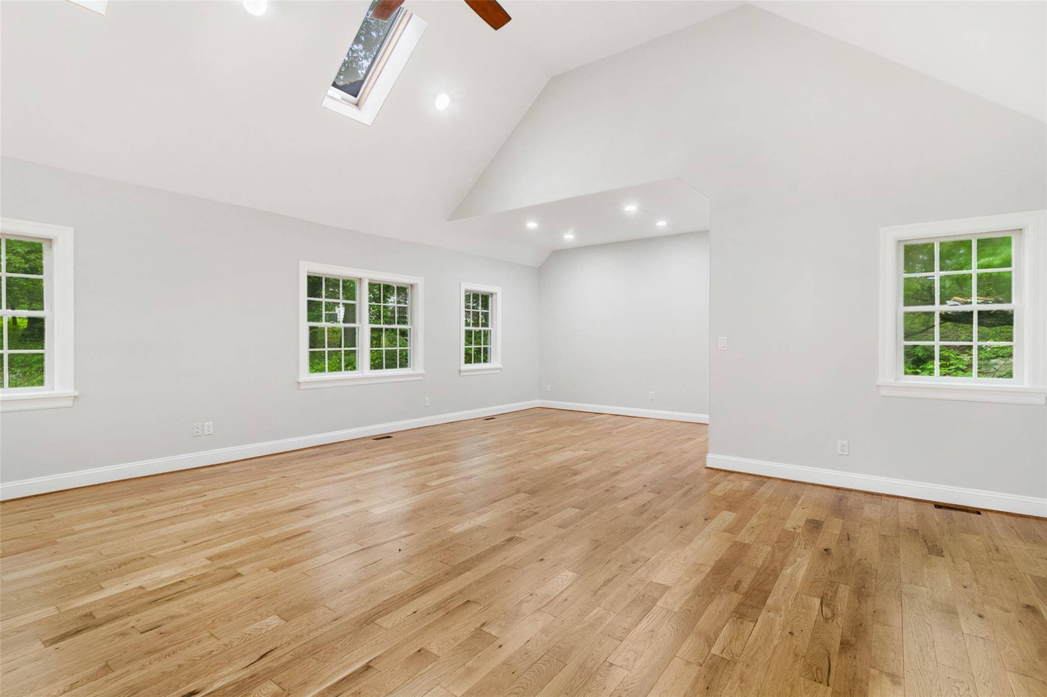 Garrison, NY 10524,25 Ferris DR