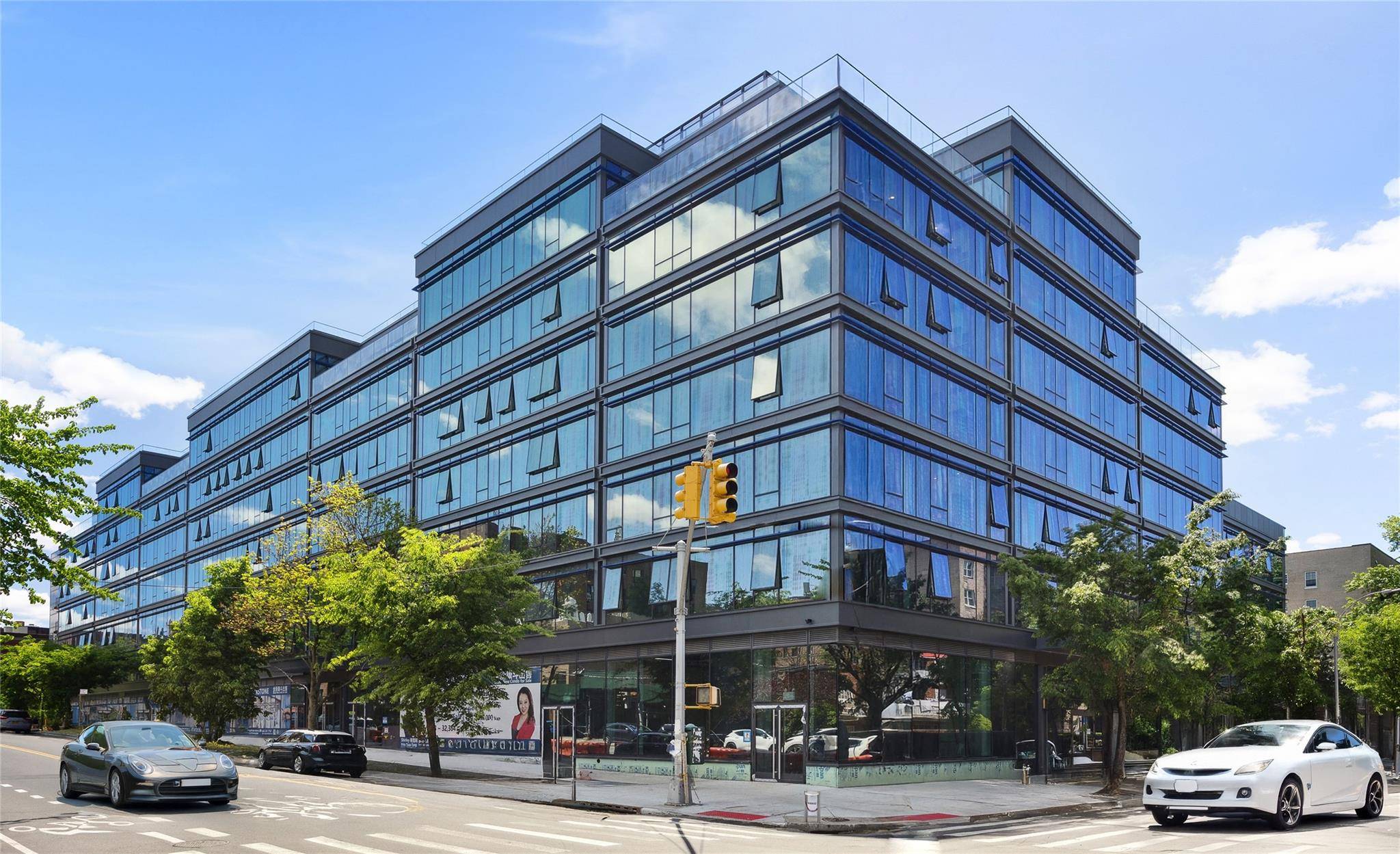 Flushing, NY 11354,38-20 Parsons BLVD #320