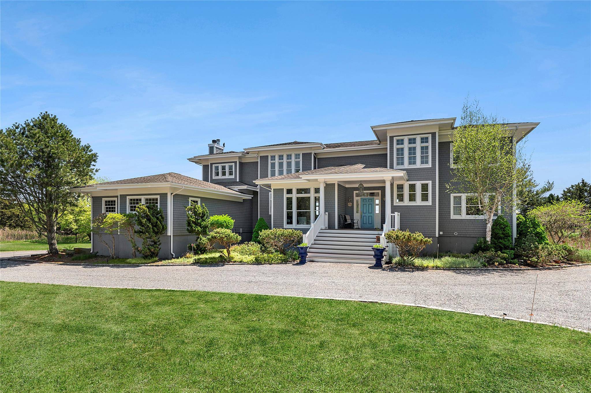 Westhampton, NY 11977,14 South Country RD