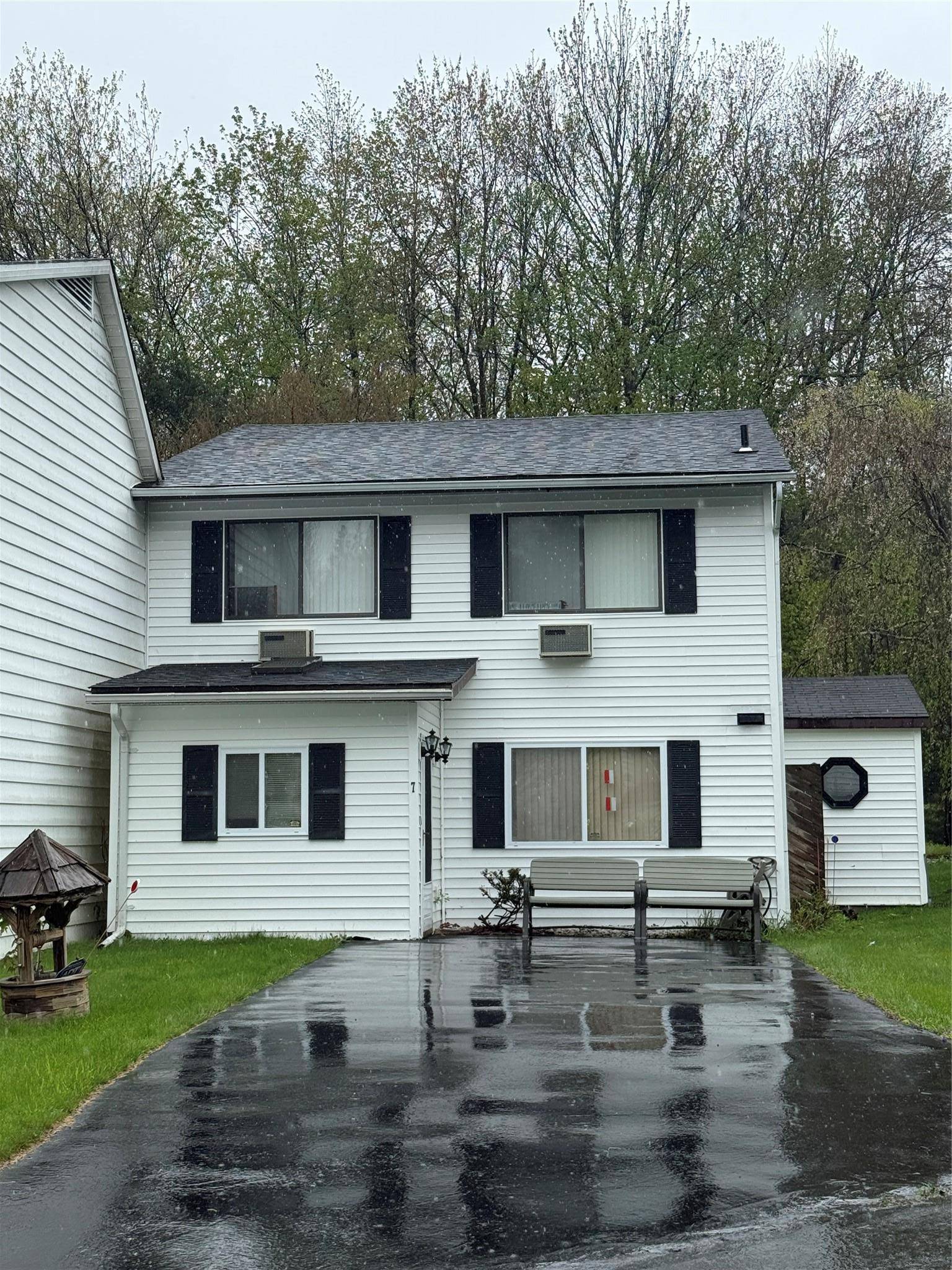 Kiamesha Lake, NY 12751,7 Kathleen CT