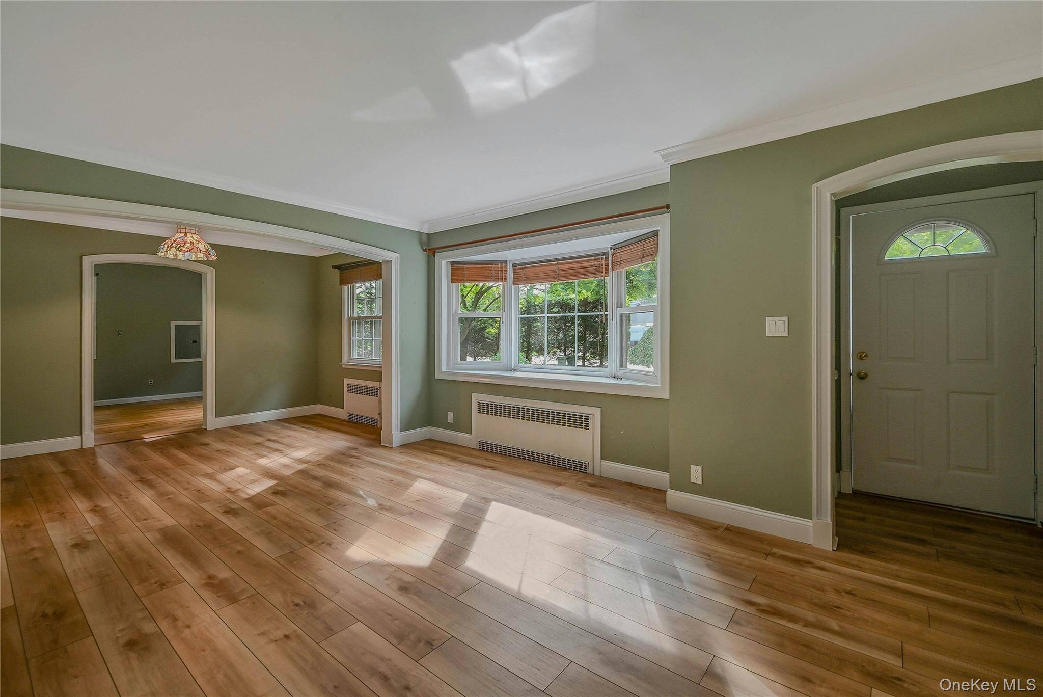 Saint James, NY 11780,185 Cambon AVE