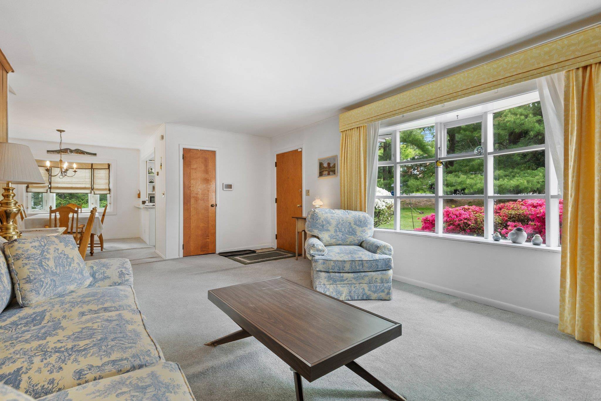 Yorktown Heights, NY 10598,1825 Morningview DR