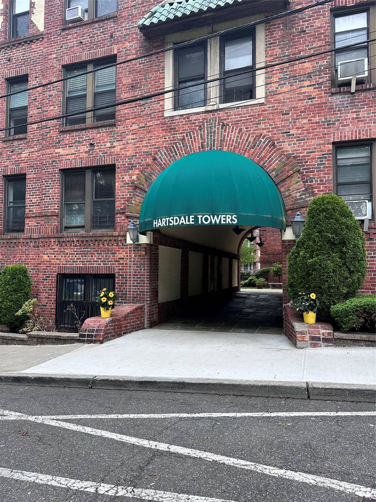 Hartsdale, NY 10530,1 Columbia Avenue AVE #D11