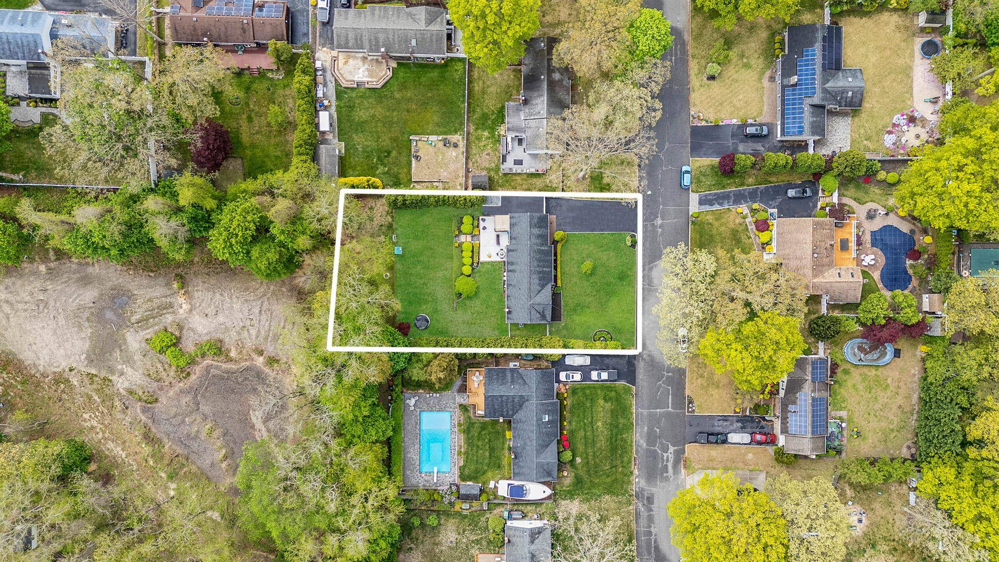 Rocky Point, NY 11778,25 Whitewood DR