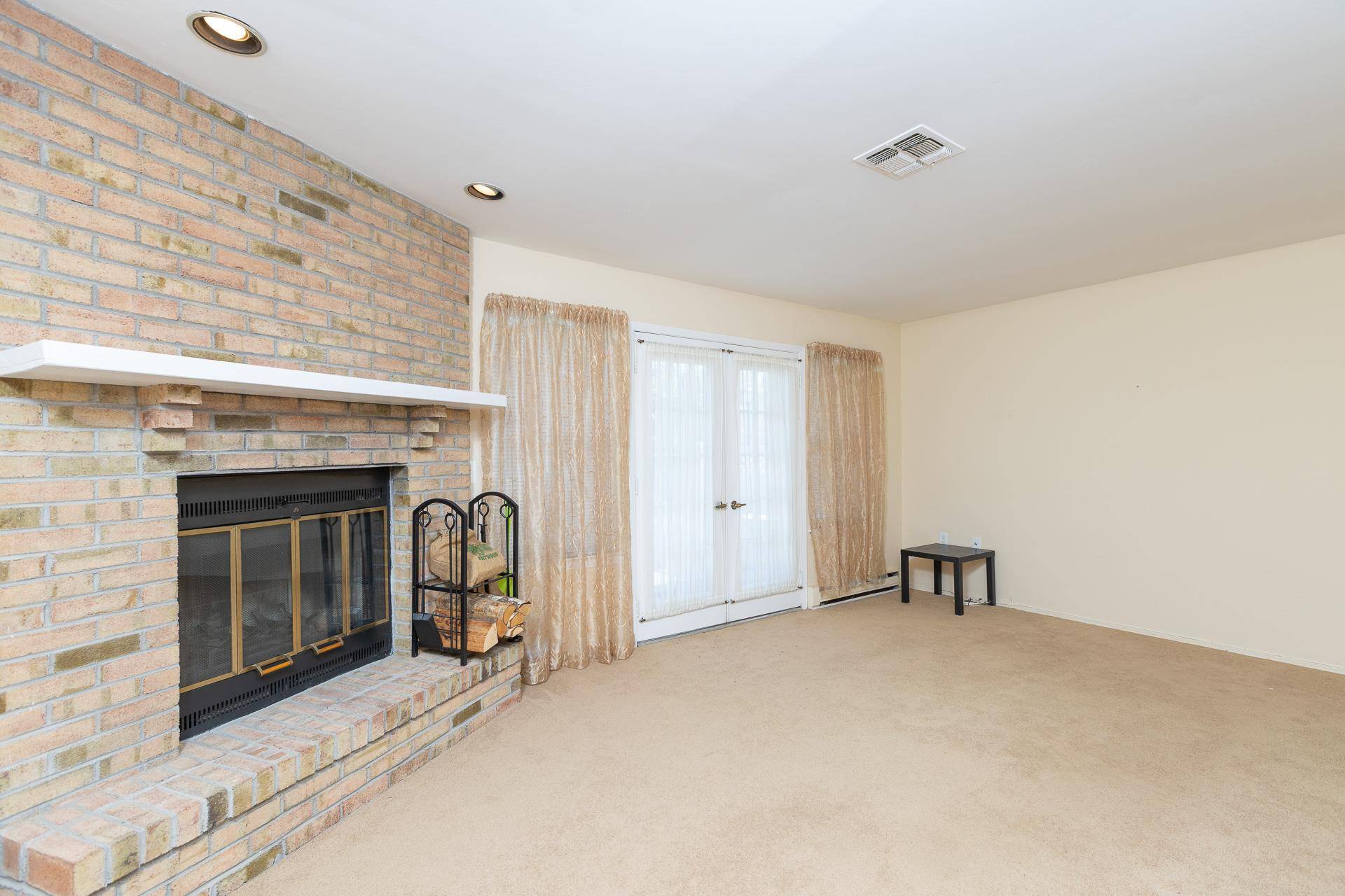 Sayville, NY 11782,133 Revere DR