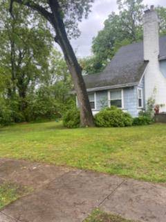Rockville Centre, NY 11570,60 Edgewood RD