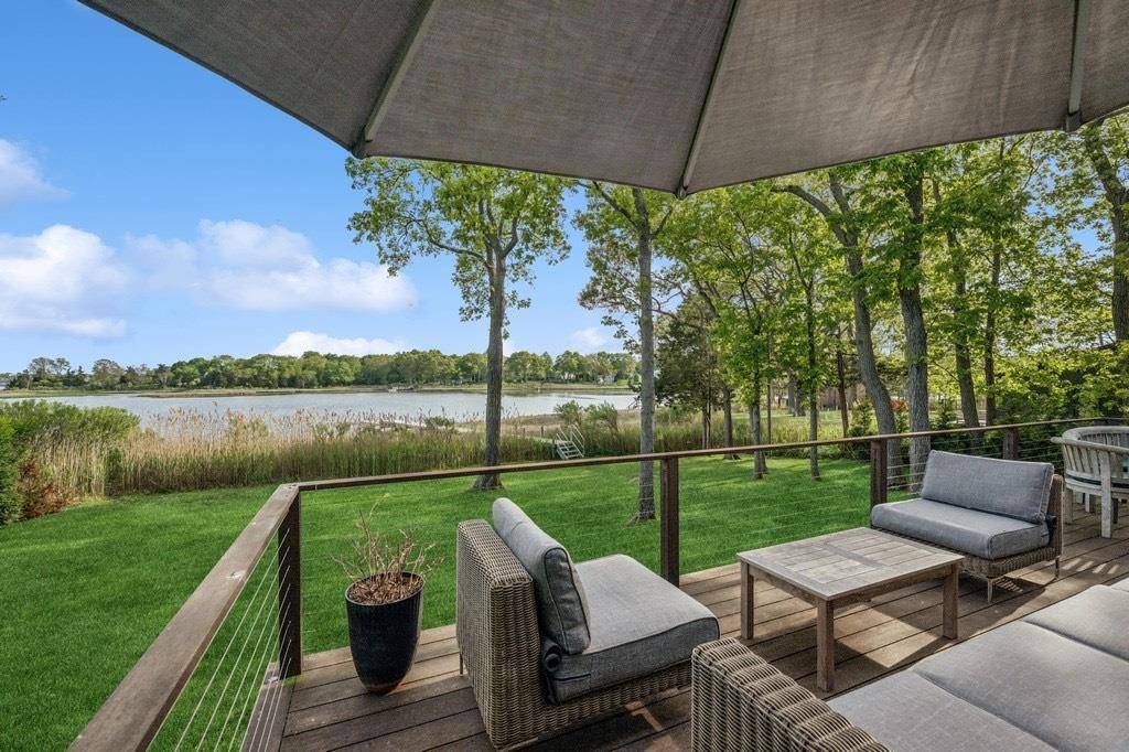 Sag Harbor, NY 11963,8 S Harbor DR