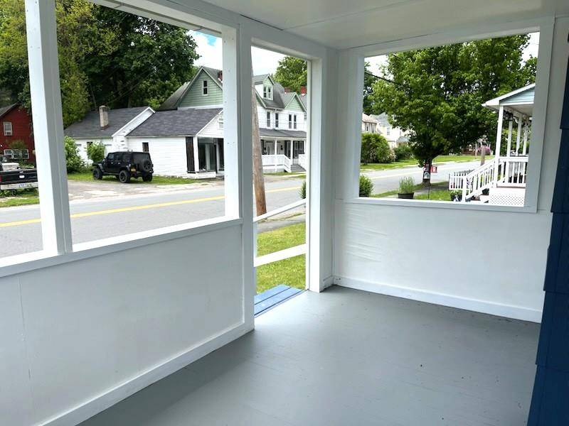 Port Jervis, NY 12771,203 W Main ST
