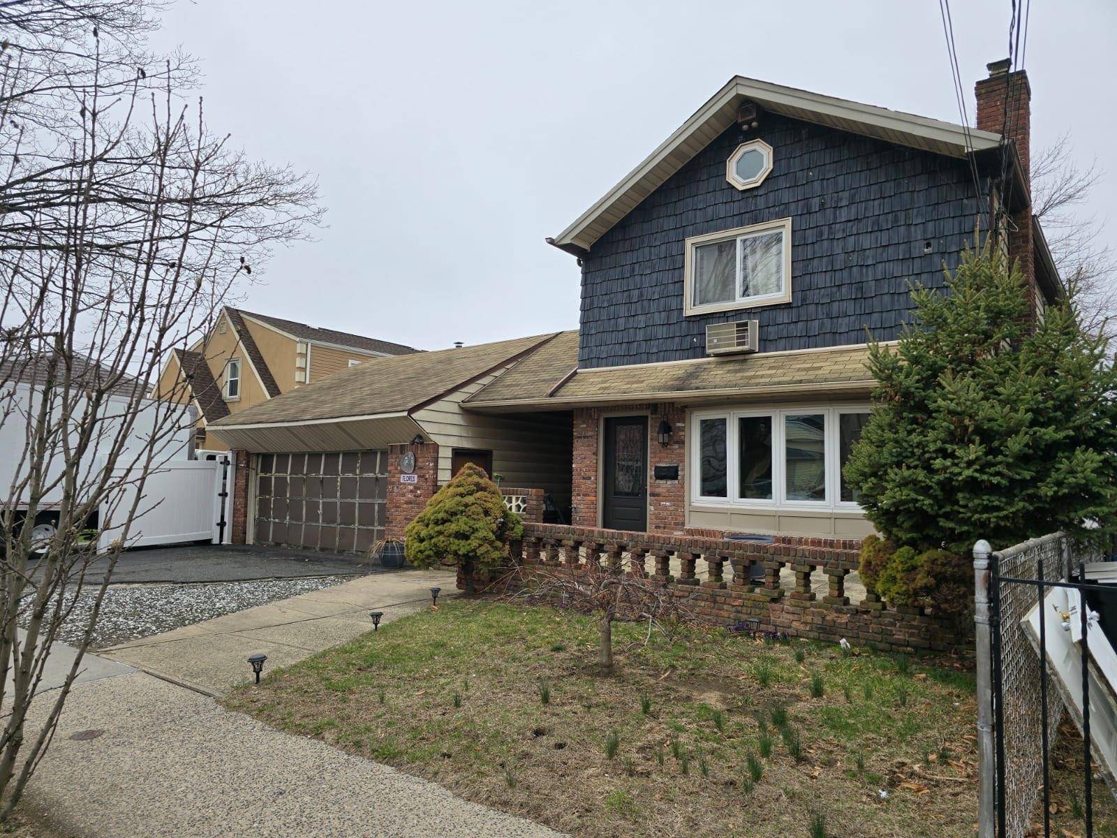 South Ozone Park, NY 11420,135-42 124 STREET