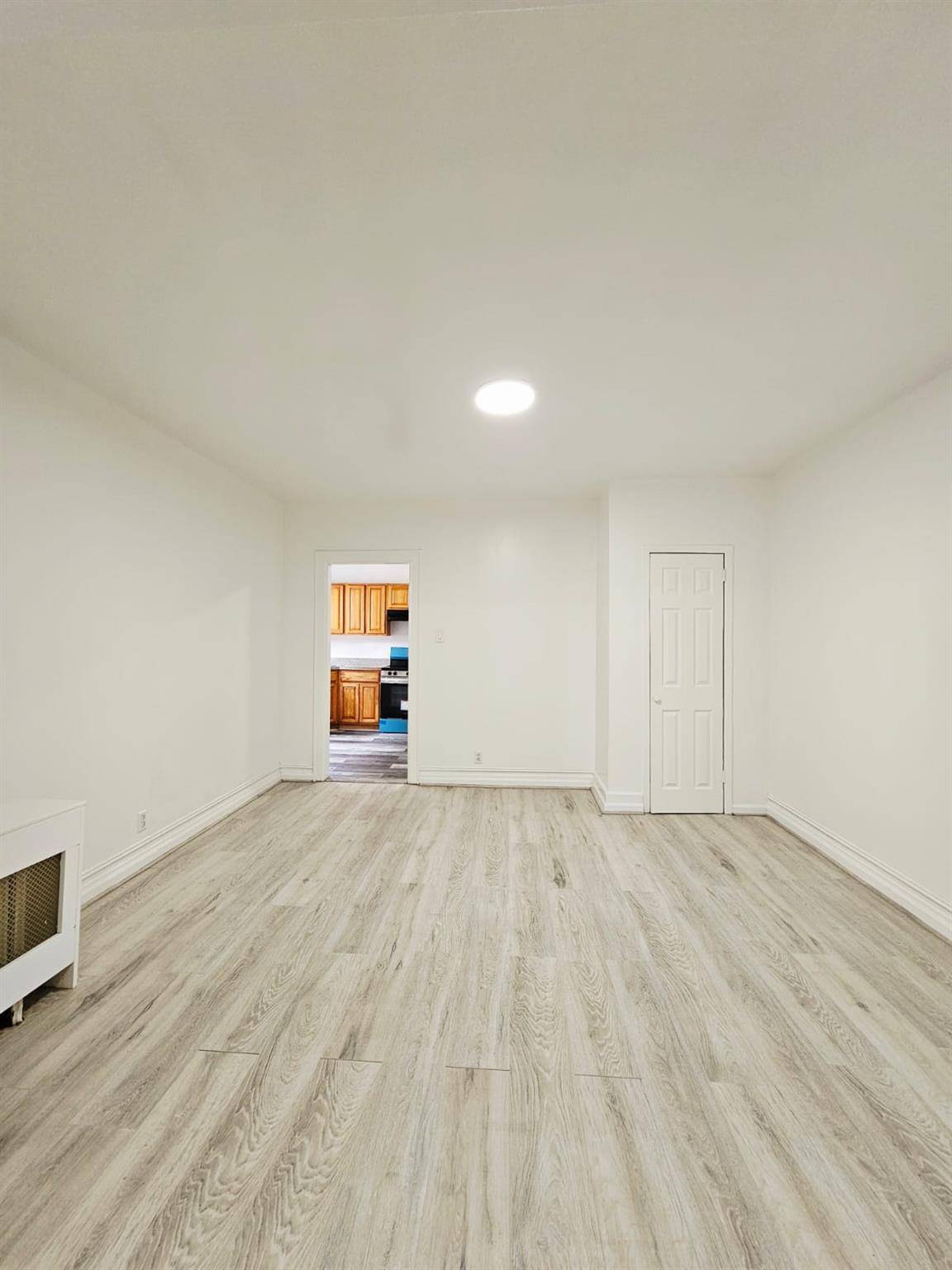 Mount Vernon, NY 10550,57 Hartley AVE