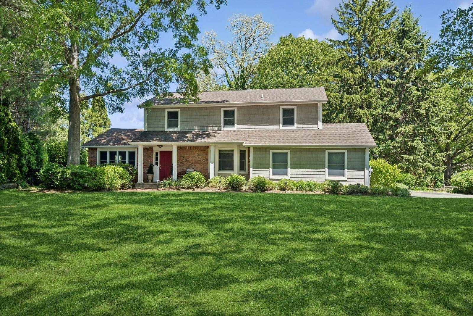 Huntington, NY 11743,5 Great Neck CT