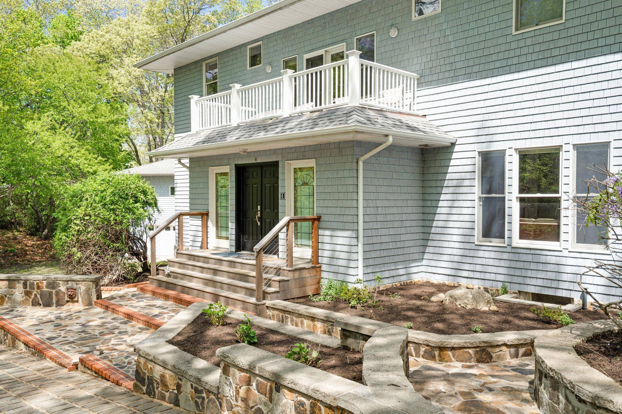 Shelter Island Heights, NY 11965,4 Bayview AVE