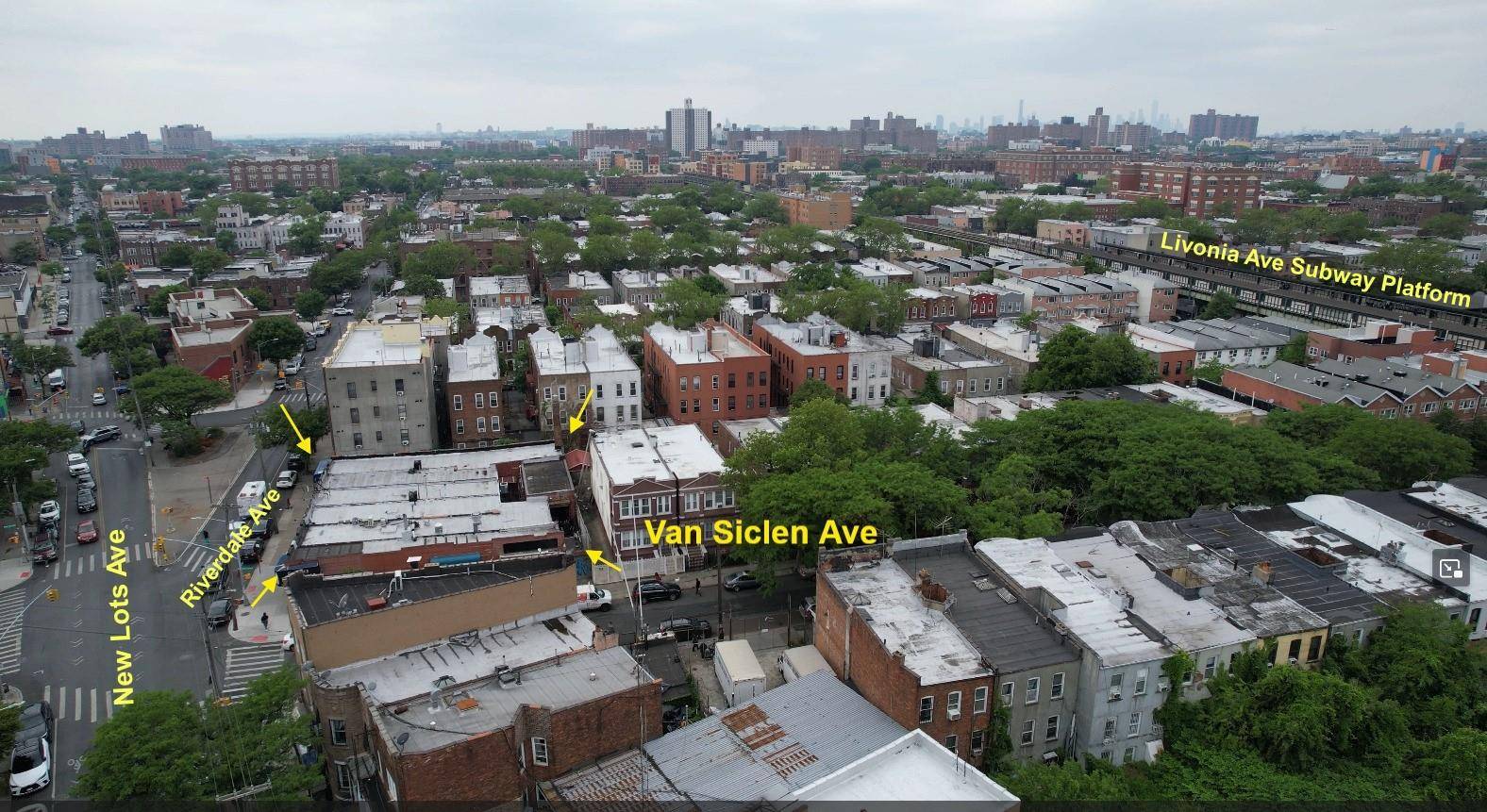 Brooklyn, NY 11207,622 Van Siclen AVE