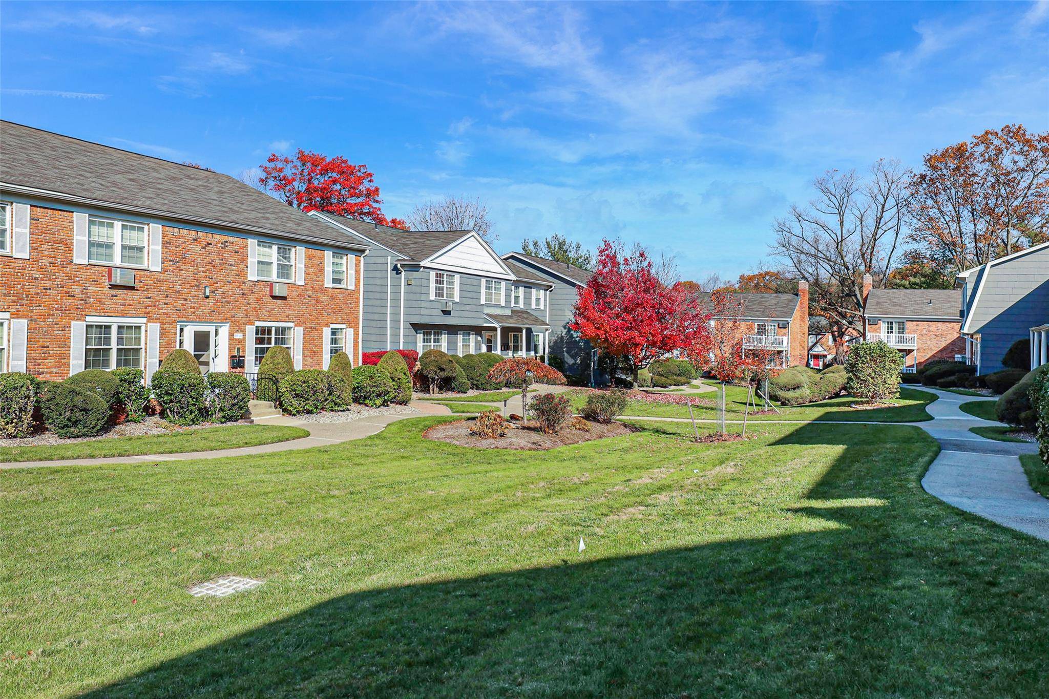 Suffern, NY 10901,109 Doxbury LN
