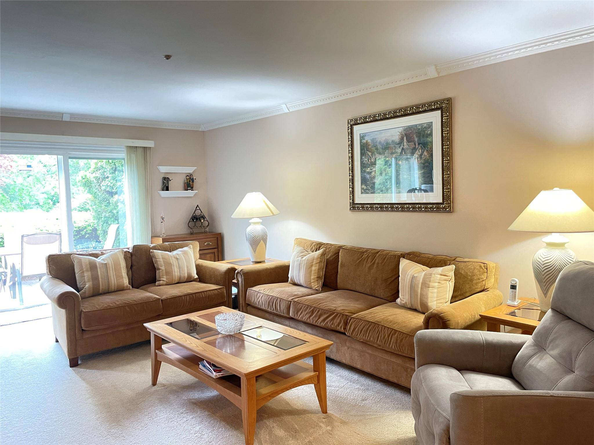 Saint James, NY 11780,206 Flair CT
