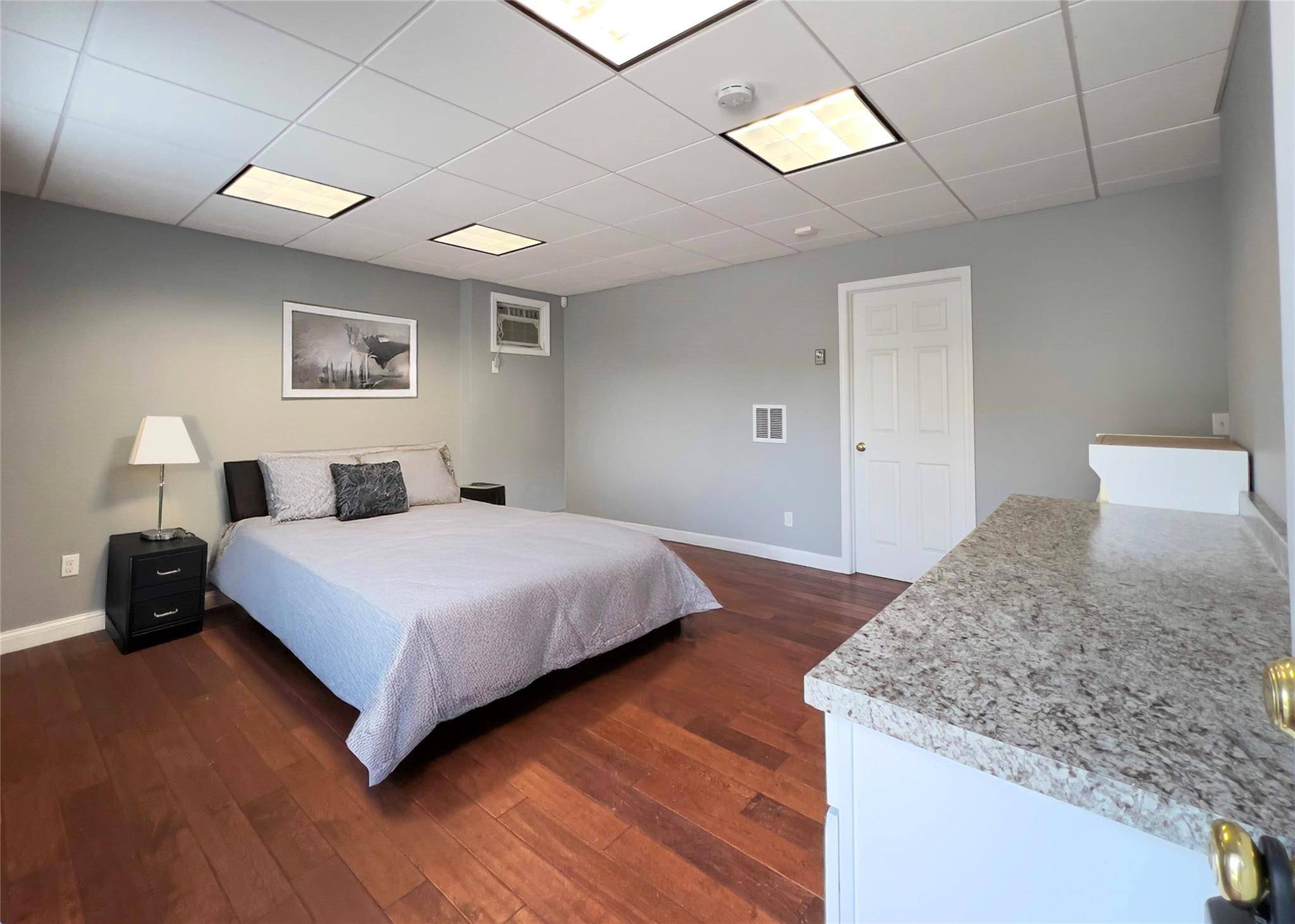 Mahopac, NY 10541,11 Clark PL #2W