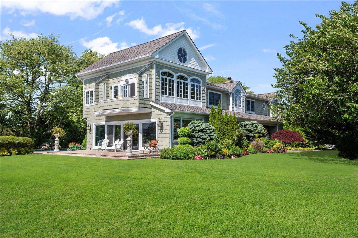 West Islip, NY 11795,501 Bay 5th ST