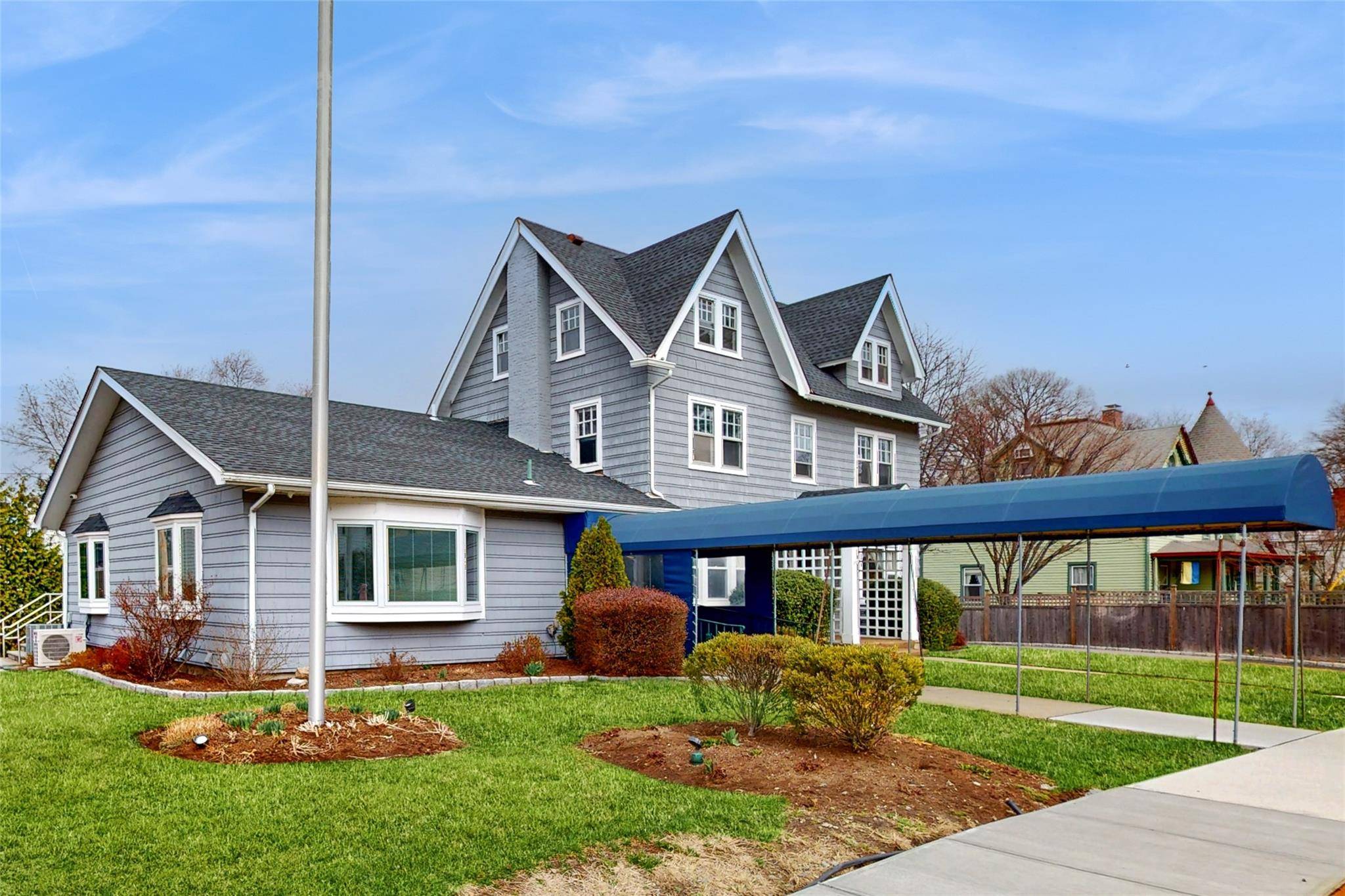 Beacon, NY 12508,55 Teller AVE