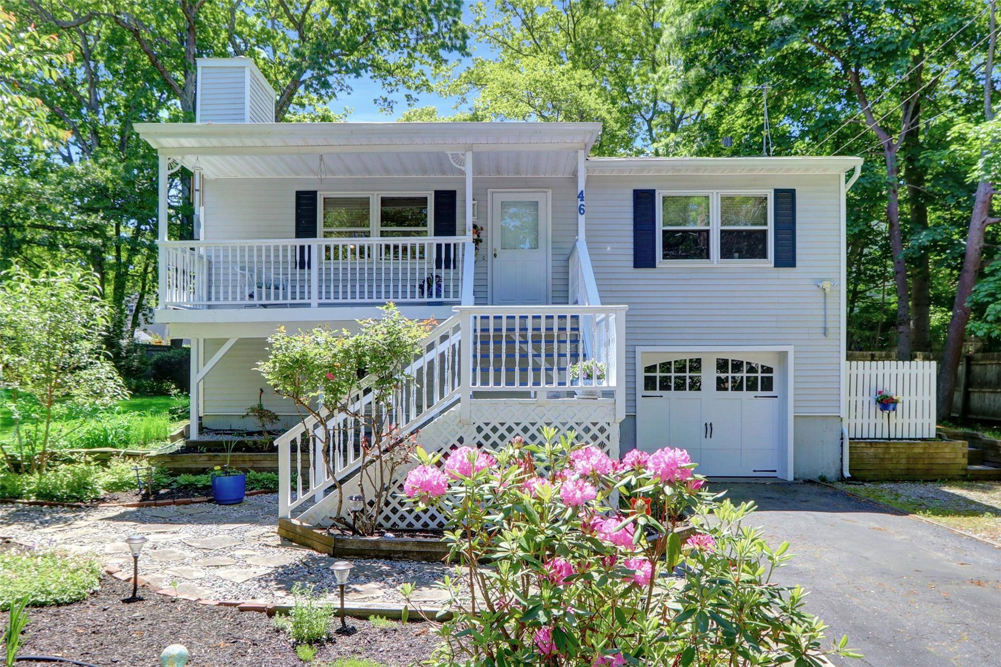 Rocky Point, NY 11778,46 Narcissus RD