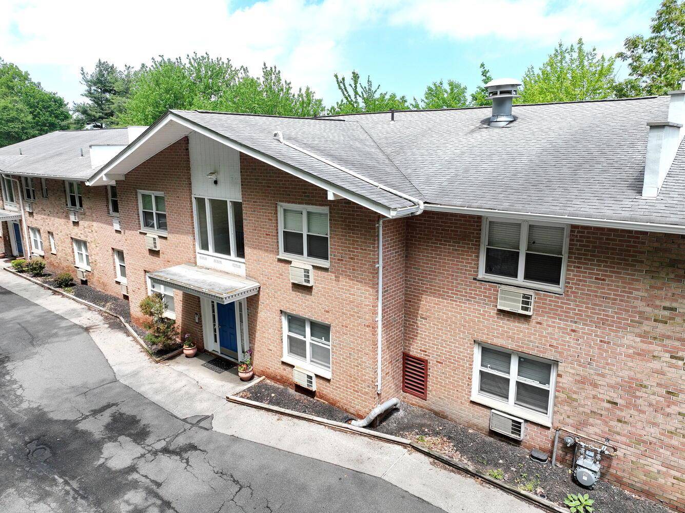 Haverstraw, NY 10927,100 Dowd ST #C12