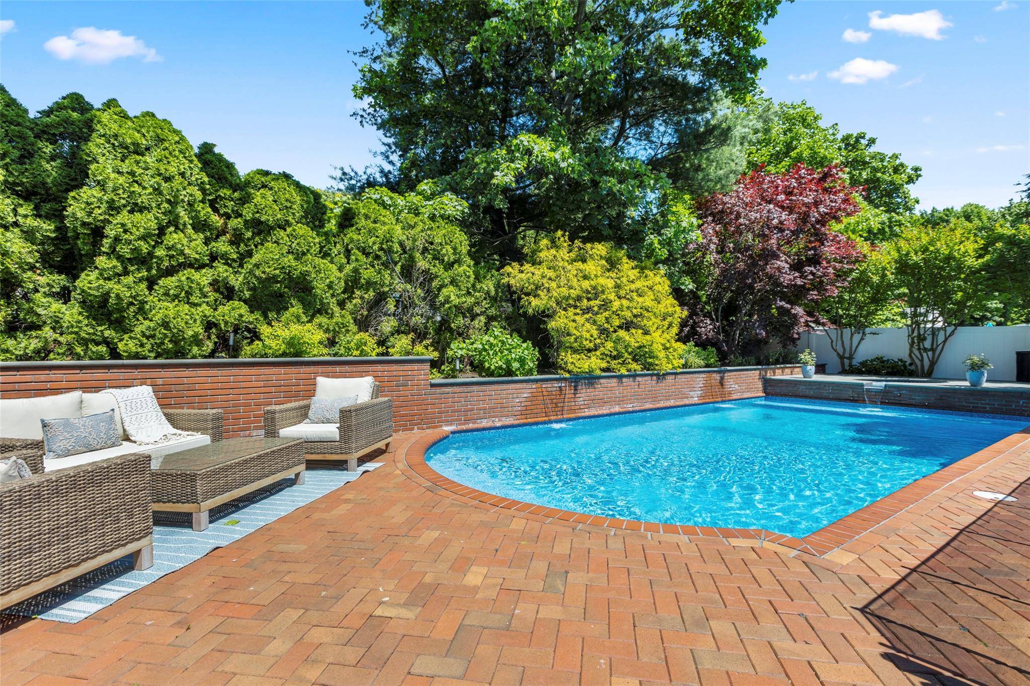 Port Jefferson Village, NY 11777,205 1st AVE
