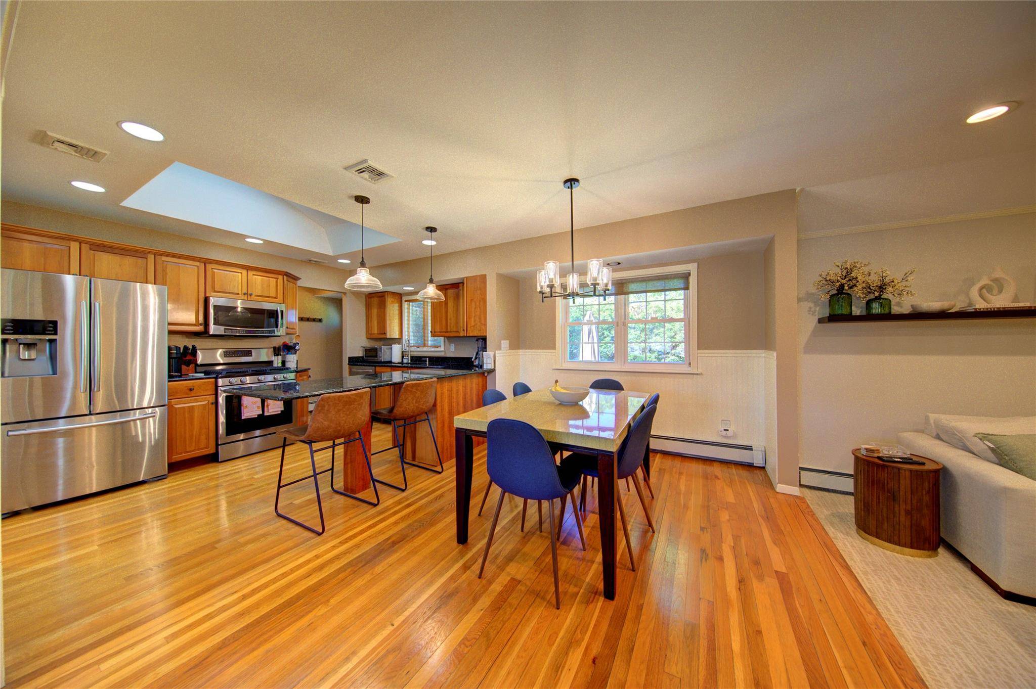 Plainview, NY 11803,55 Richfield ST