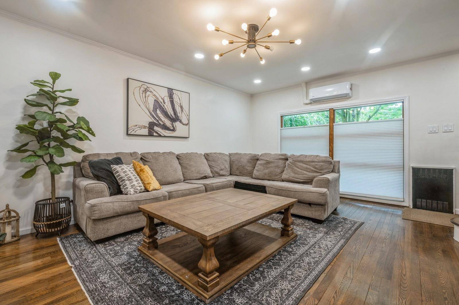 Baldwin, NY 11510,2482 Soper AVE