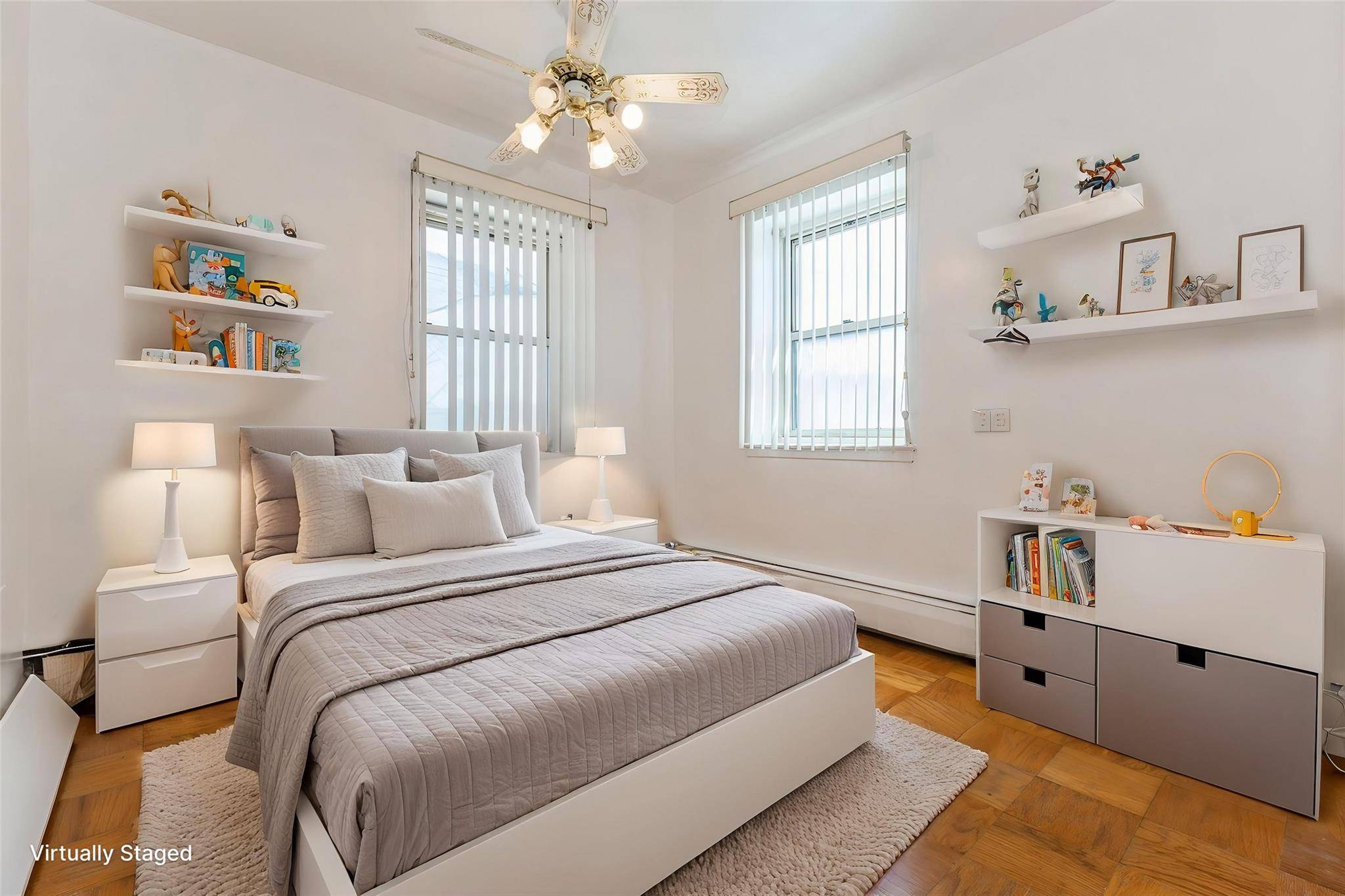 Corona, NY 11368,99-10 60th AVE #1EE