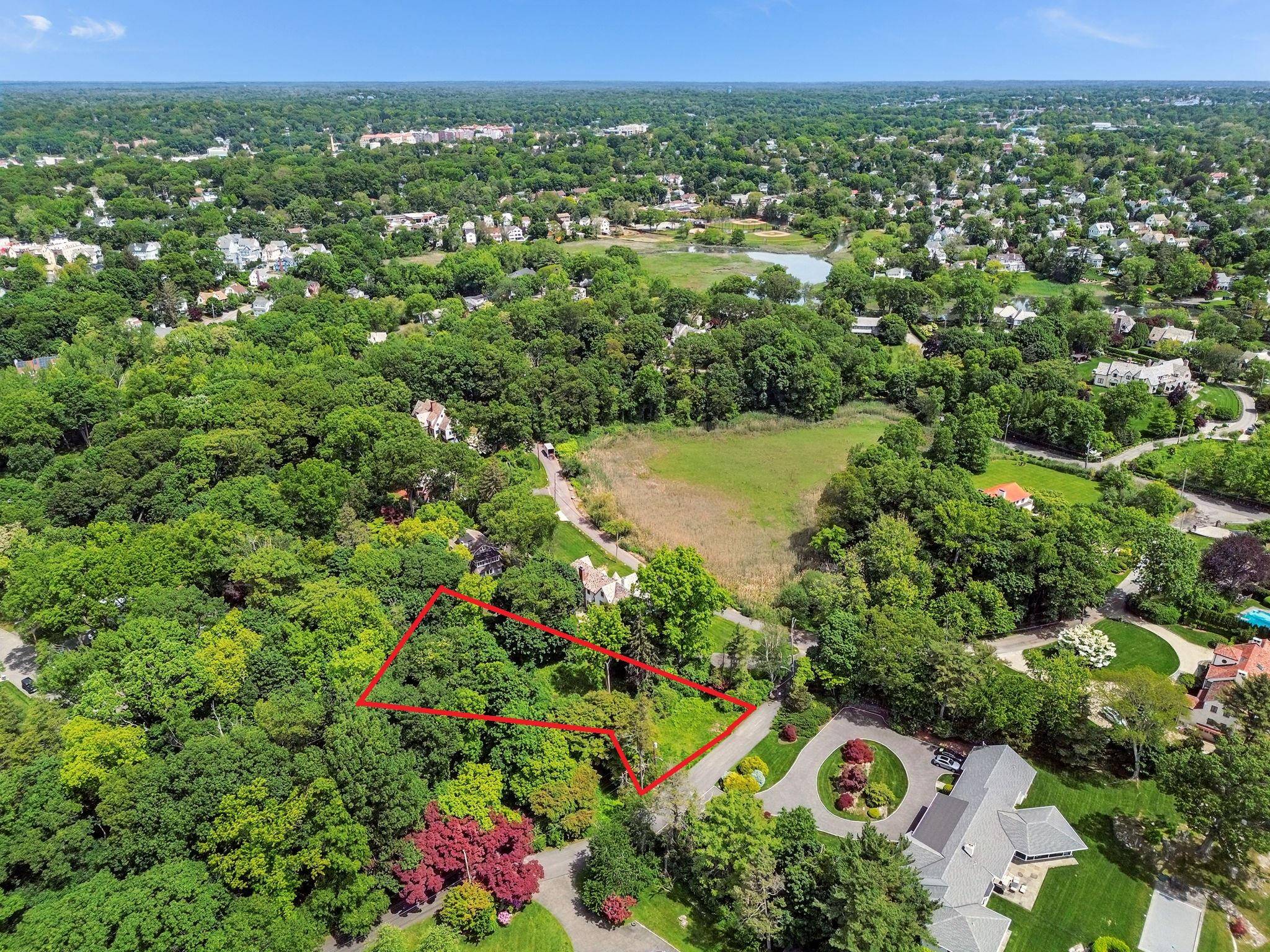 New Rochelle, NY 10801,46 Premium PT