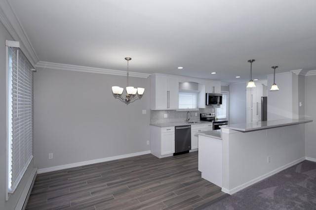 Westhampton, NY 11977,146 Montauk HWY #08