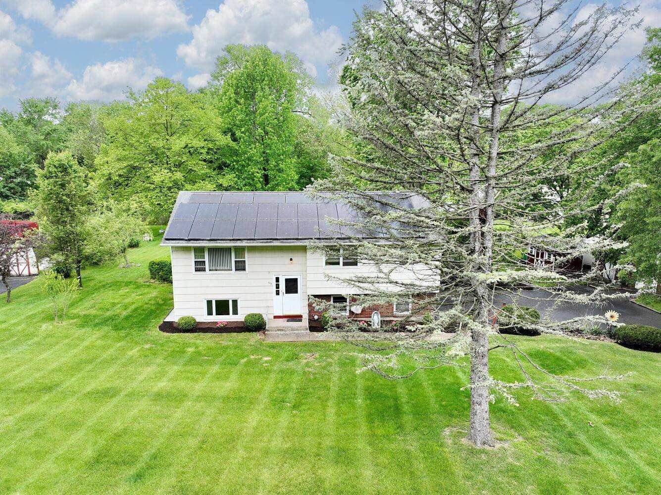 Valley Cottage, NY 10989,543 Westfield DR