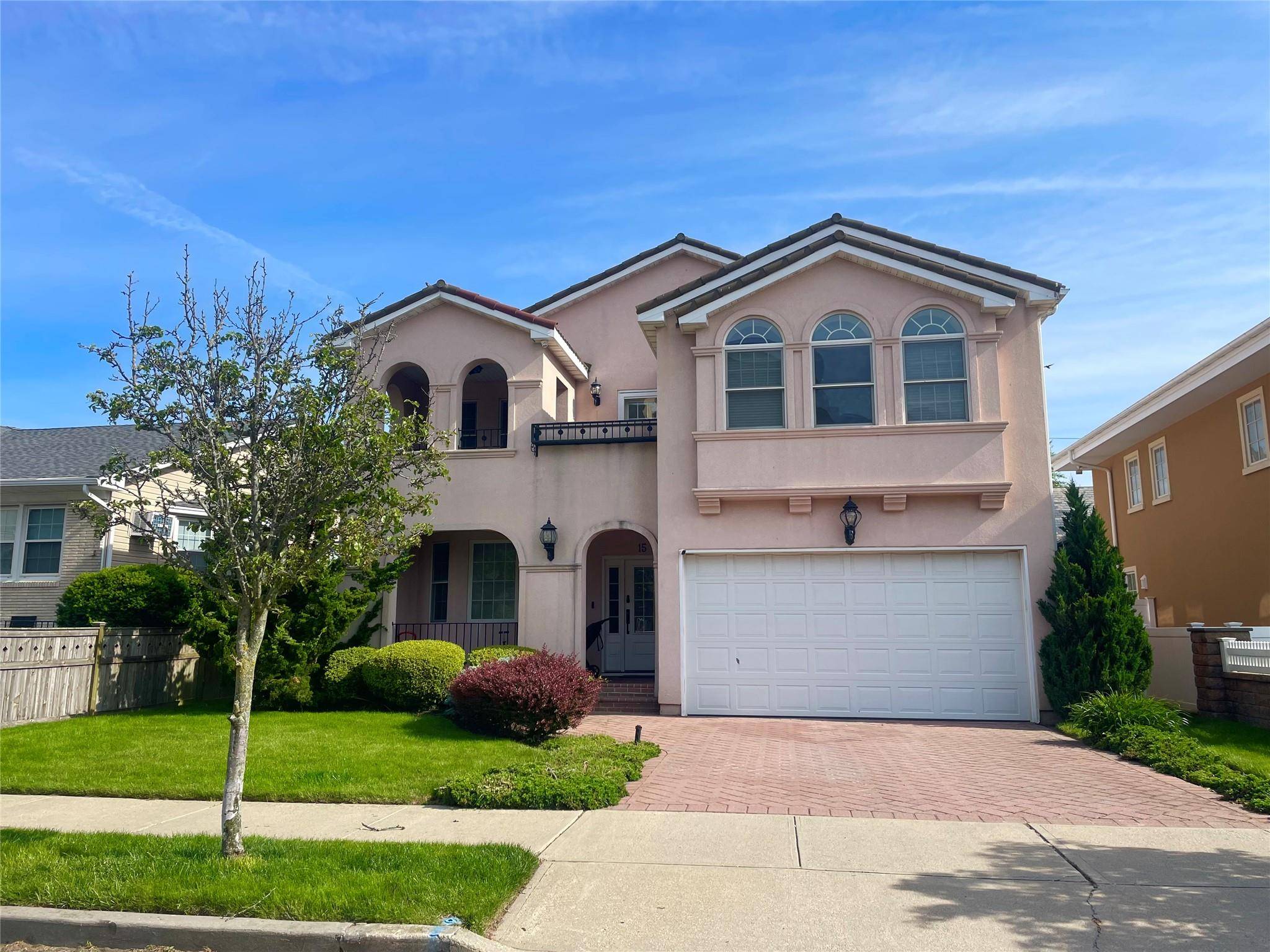 Long Beach, NY 11561,15 W Penn ST
