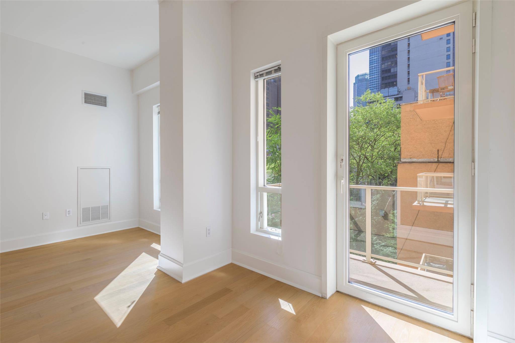New York (manhattan), NY 10017,250 E 49th ST #5F