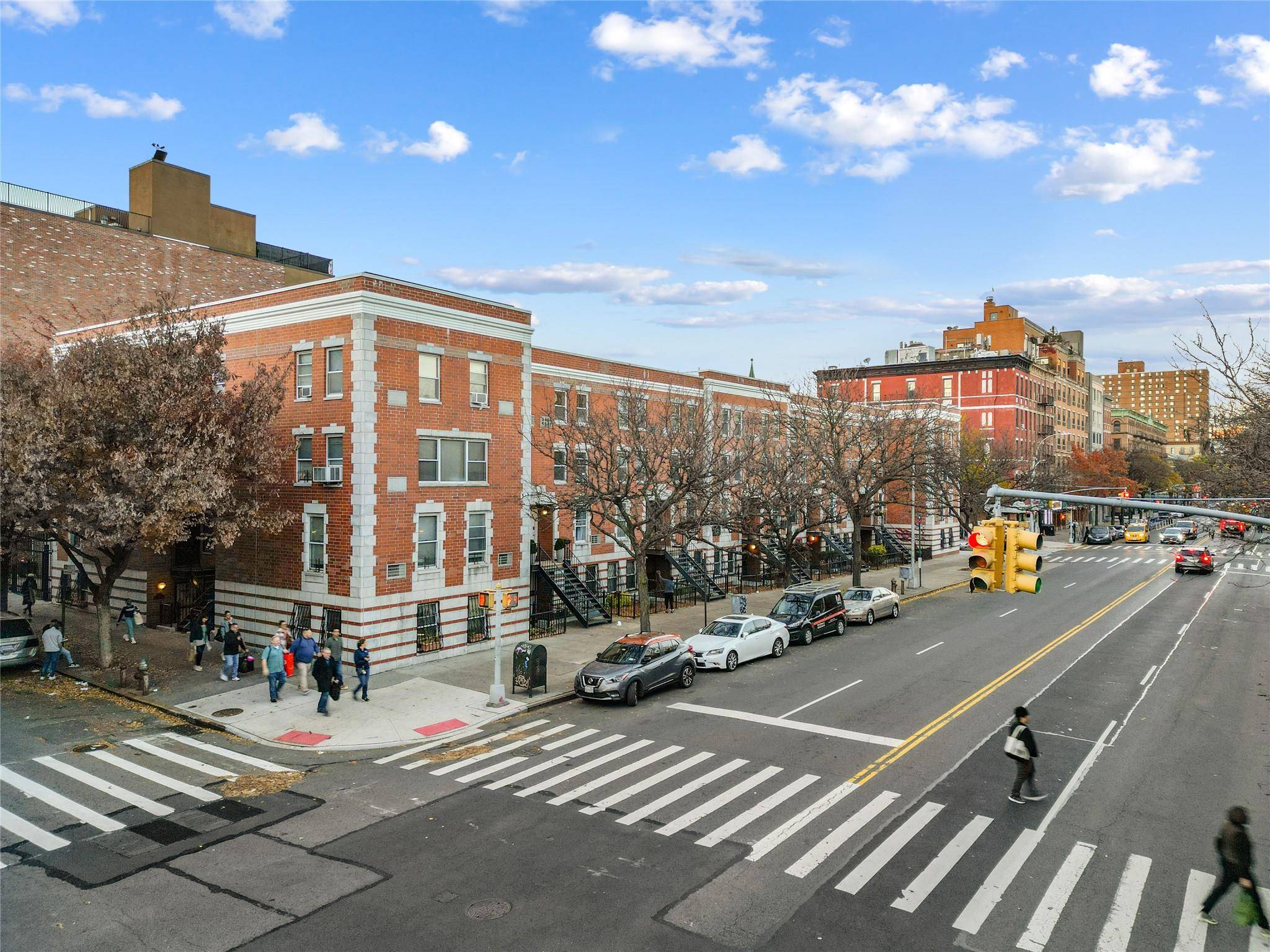 New York (manhattan), NY 10030,301 W 137th St #301B