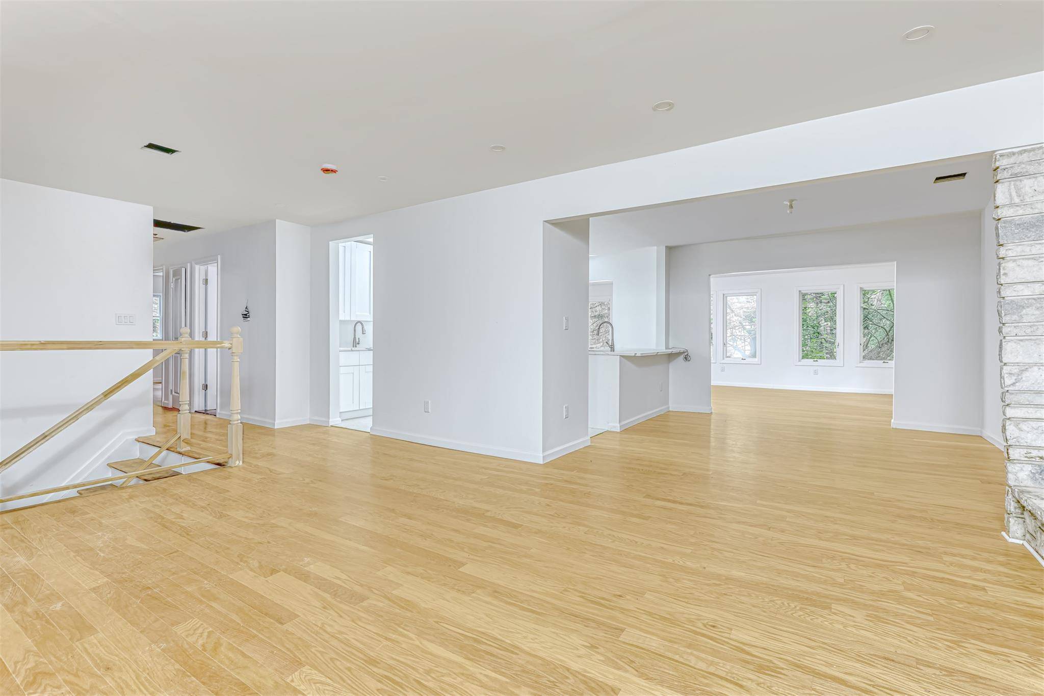 Pomona, NY 10970,5 Camp Hill RD