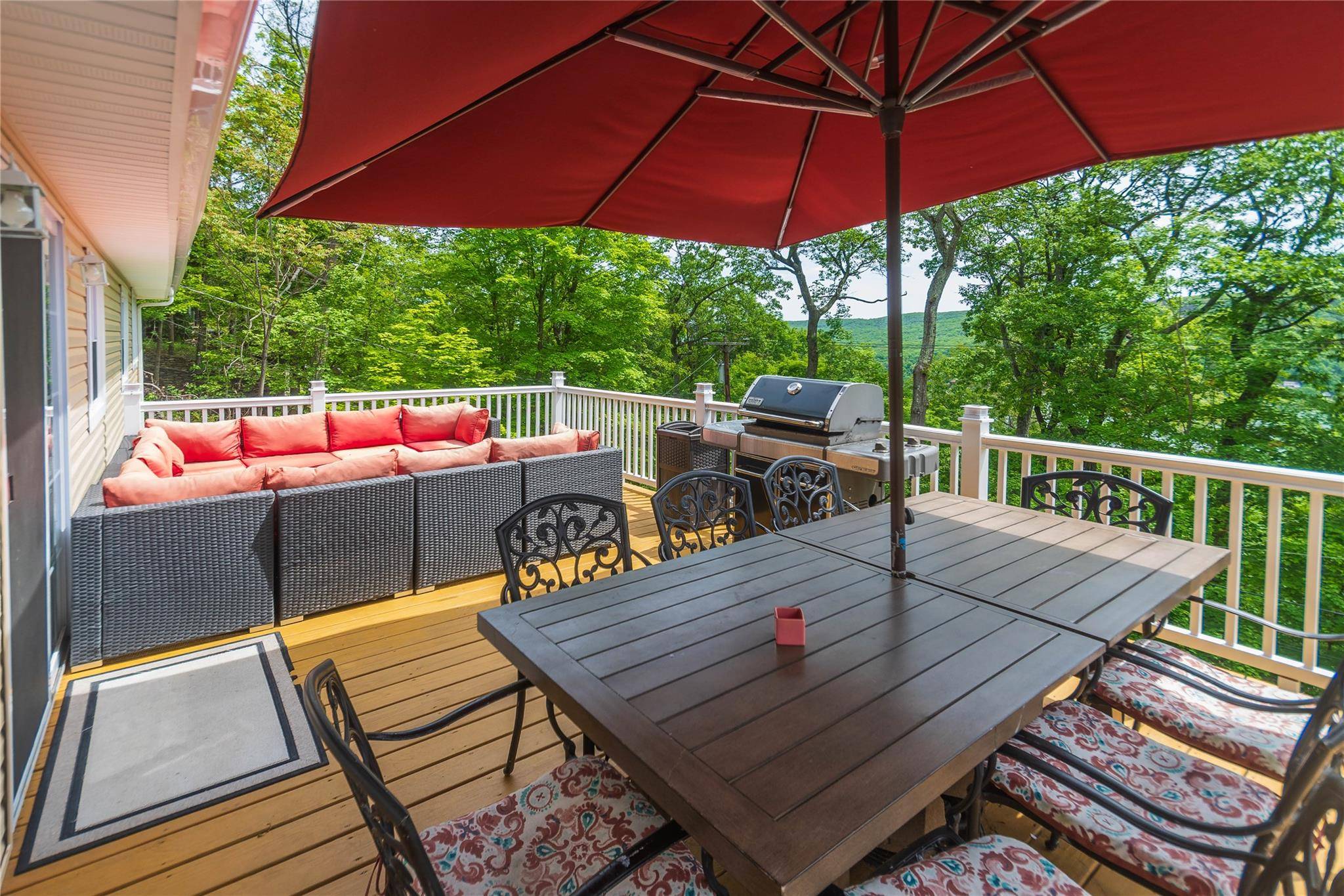 Greenwood Lake, NY 10925,71 Deer TRL