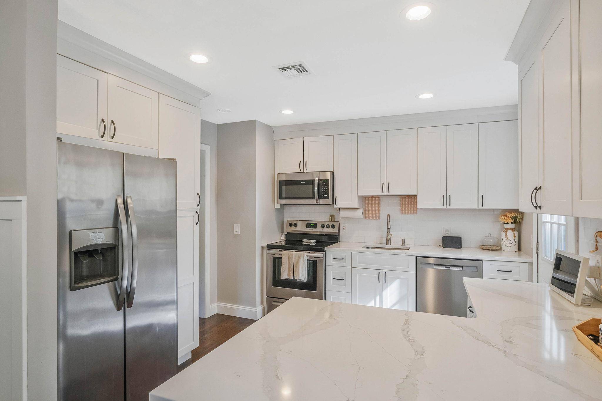 Smithtown, NY 11787,13 Friendly RD