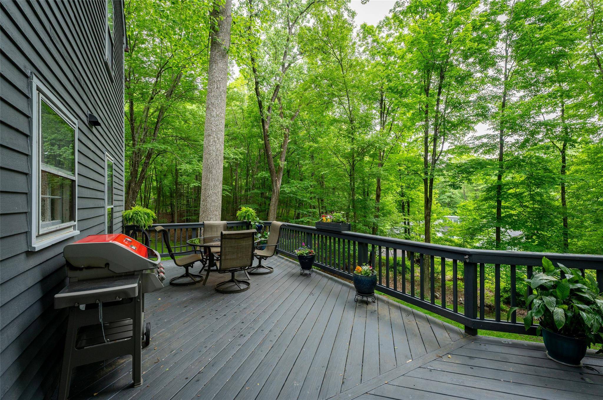 Pound Ridge, NY 10576,39 Indian Hill RD