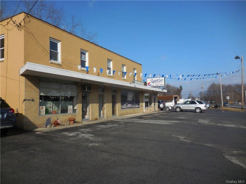 Newburgh, NY 12550,5273 Route 9w #Middle storefront