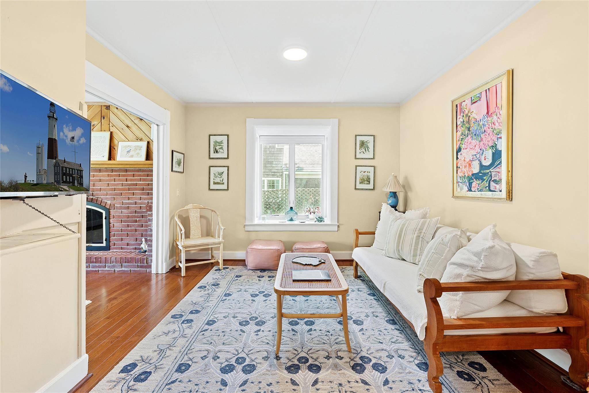 Mattituck, NY 11952,910 New Suffolk AVE