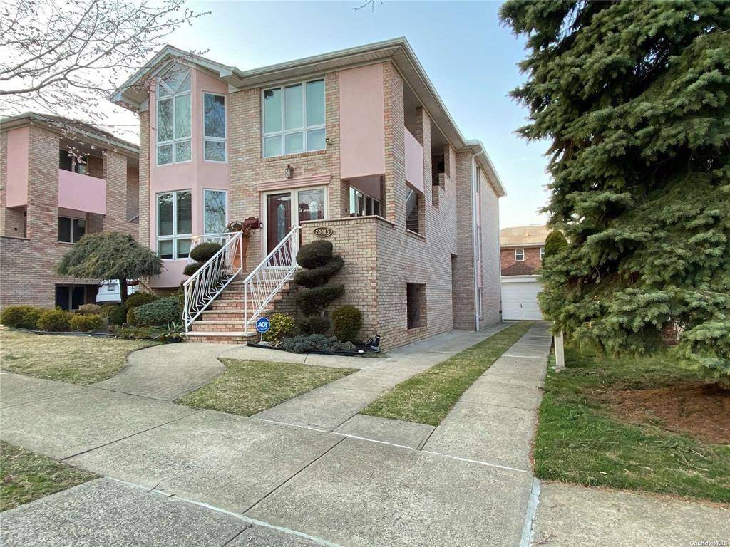 Bayside, NY 11360,200-15 16 Ave