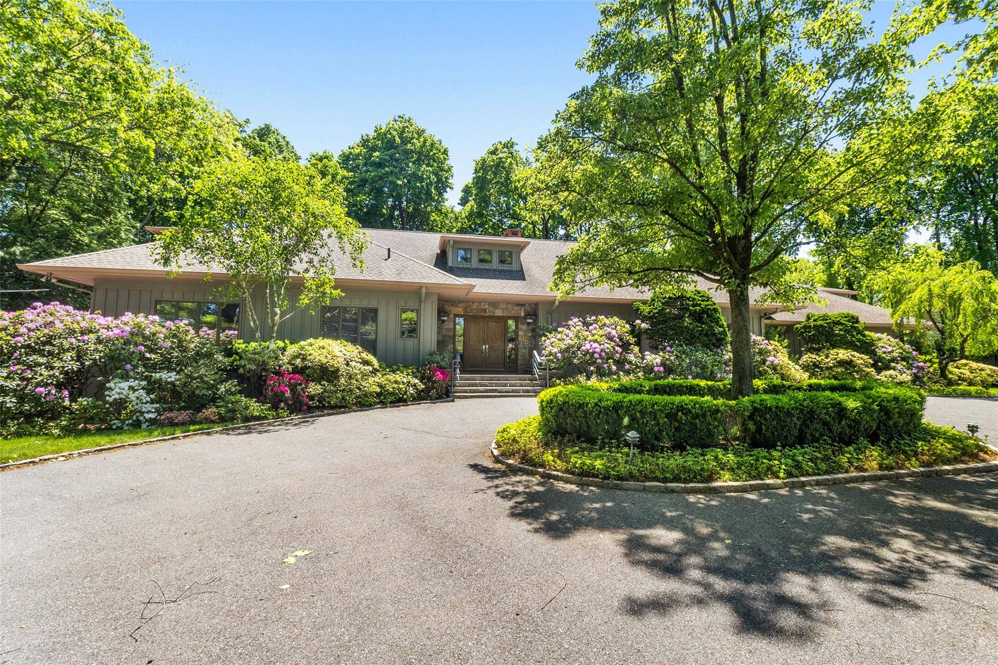 Rye, NY 10580,1 Polly Pk RD