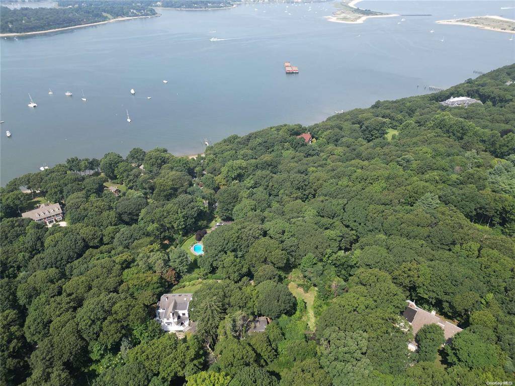 Port Jefferson, NY 11777,340 E Broadway