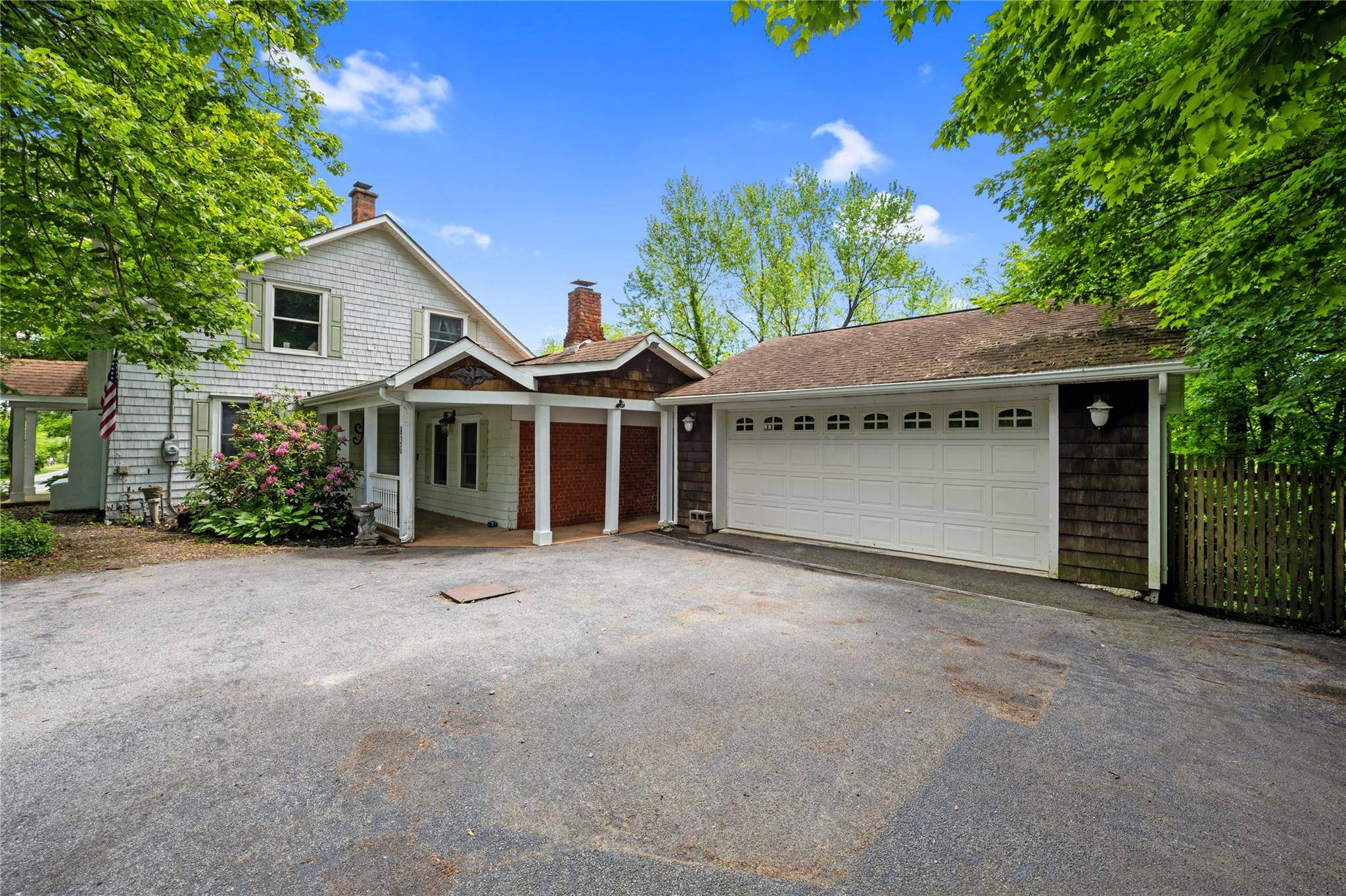 Westtown, NY 10998,830 Route 284