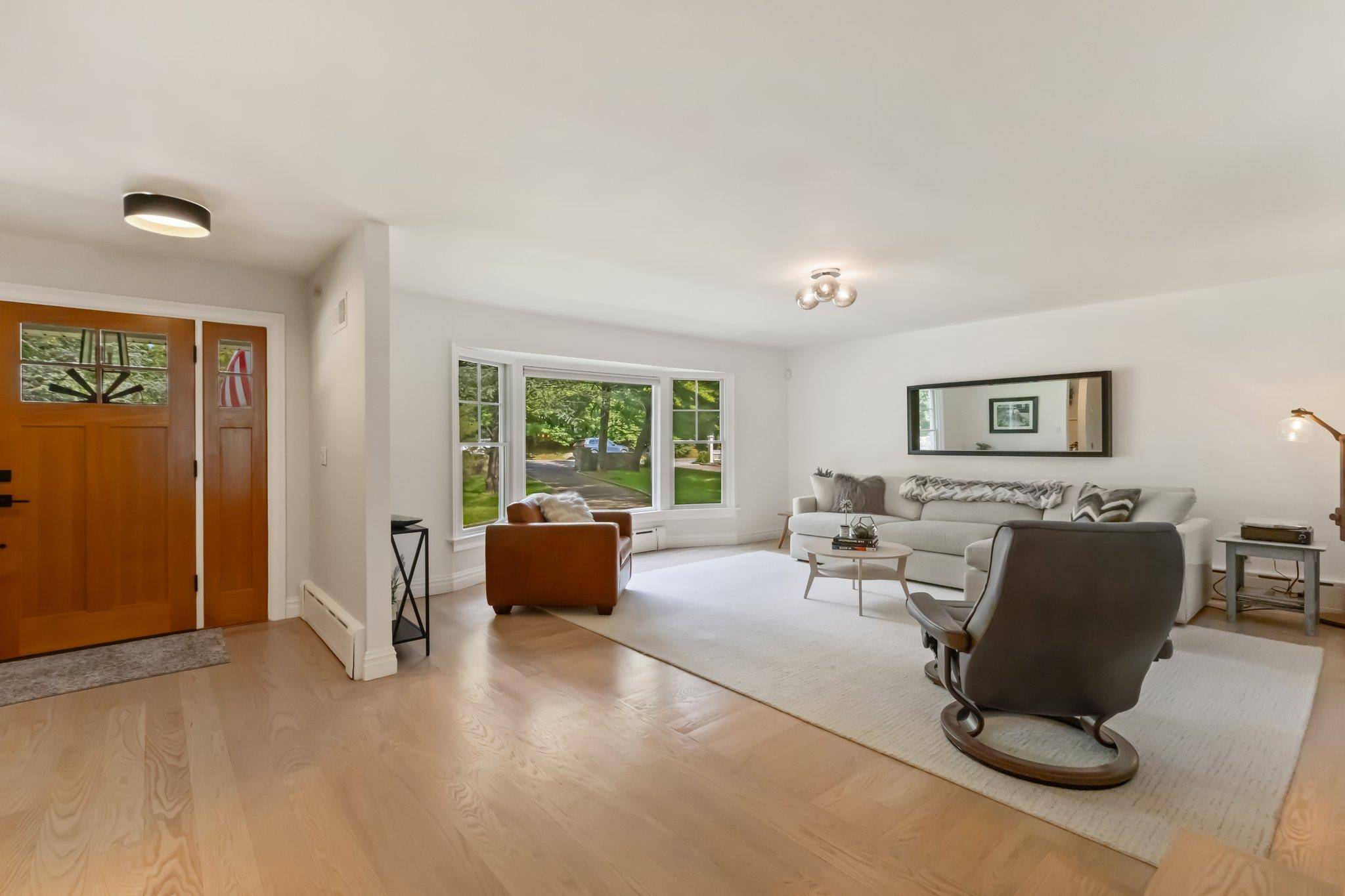 Harrison, NY 10528,340 West ST