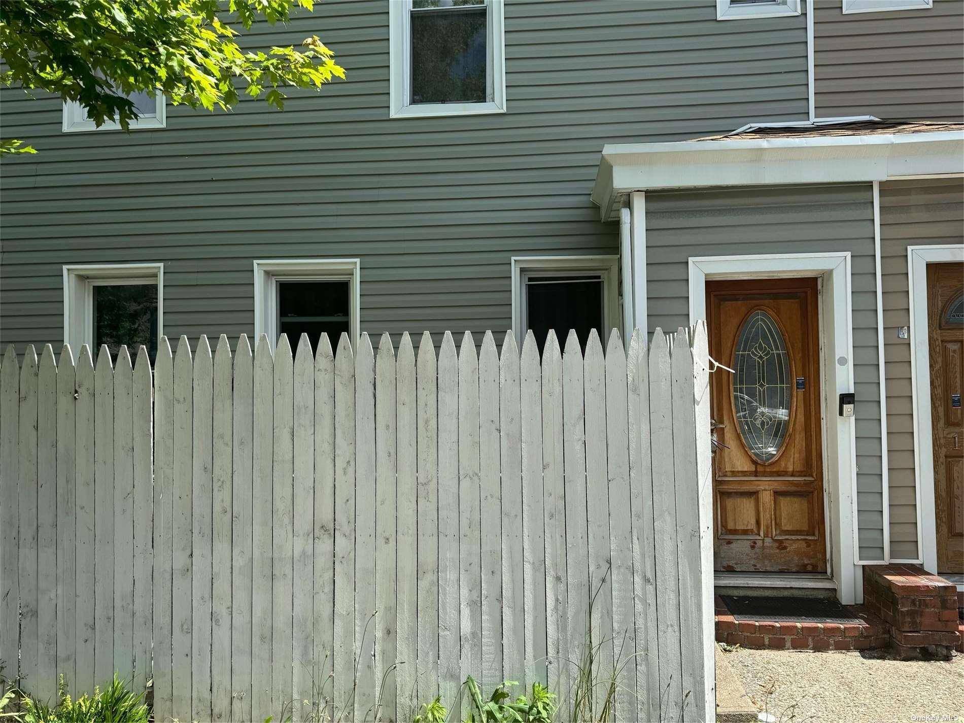 Brooklyn, NY 11236,1205 E 95 ST