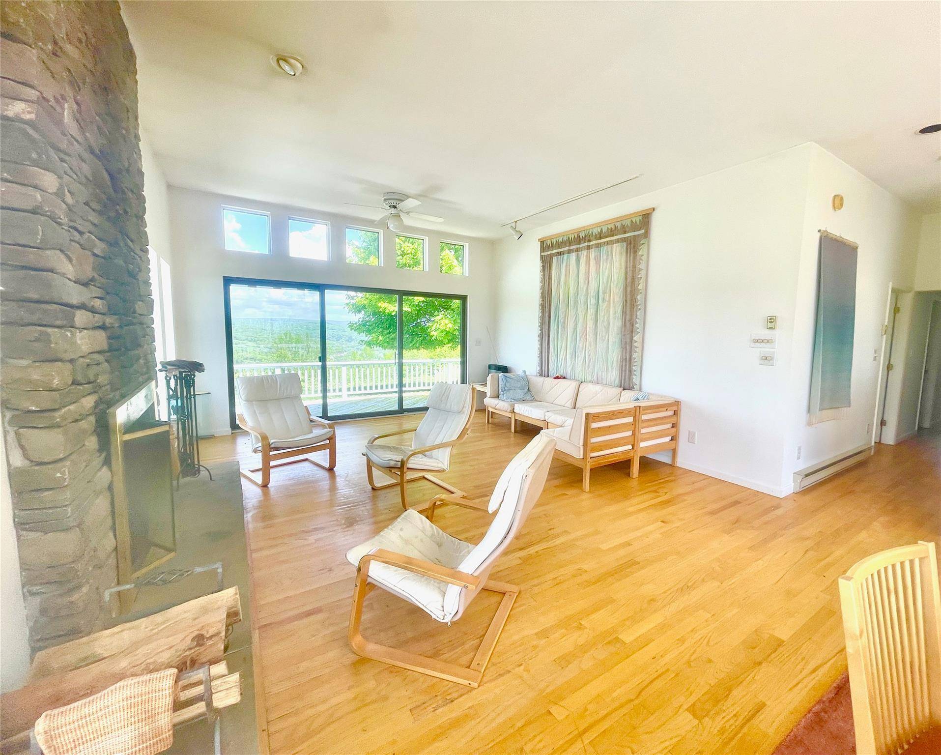 Youngsville, NY 12758,271 Hemmer RD