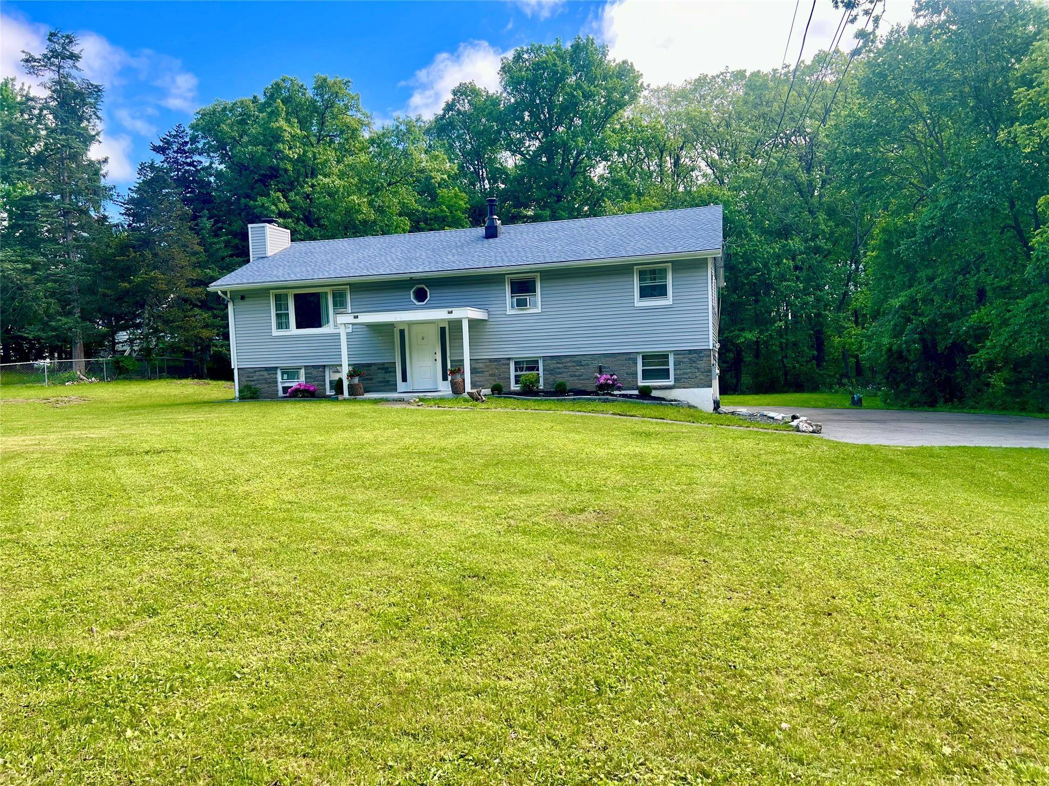 Florida, NY 10921,26 Orange RD